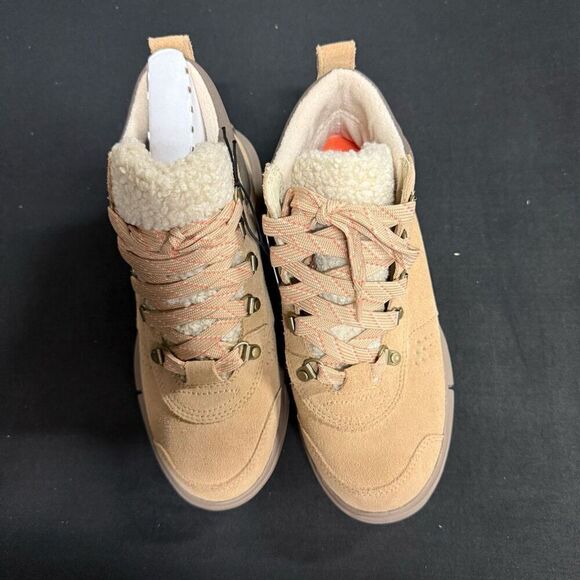 New Sorel Explorer Next Hiker Waterproof Boots 7.5 Canoe Wet Sand - Picture 2 of 7